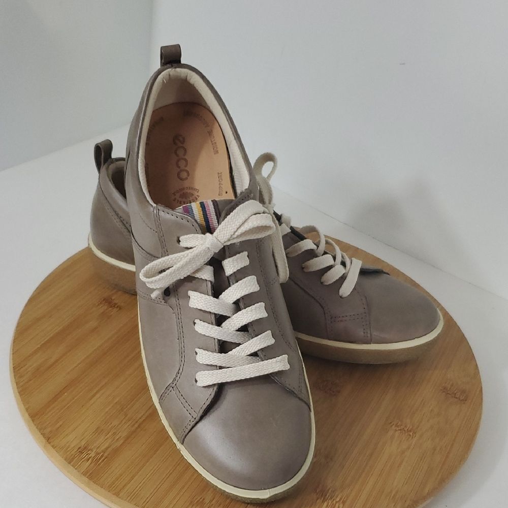 Ecco Chase Tie Taupe Leather Comfort Sneakers Size EU 40